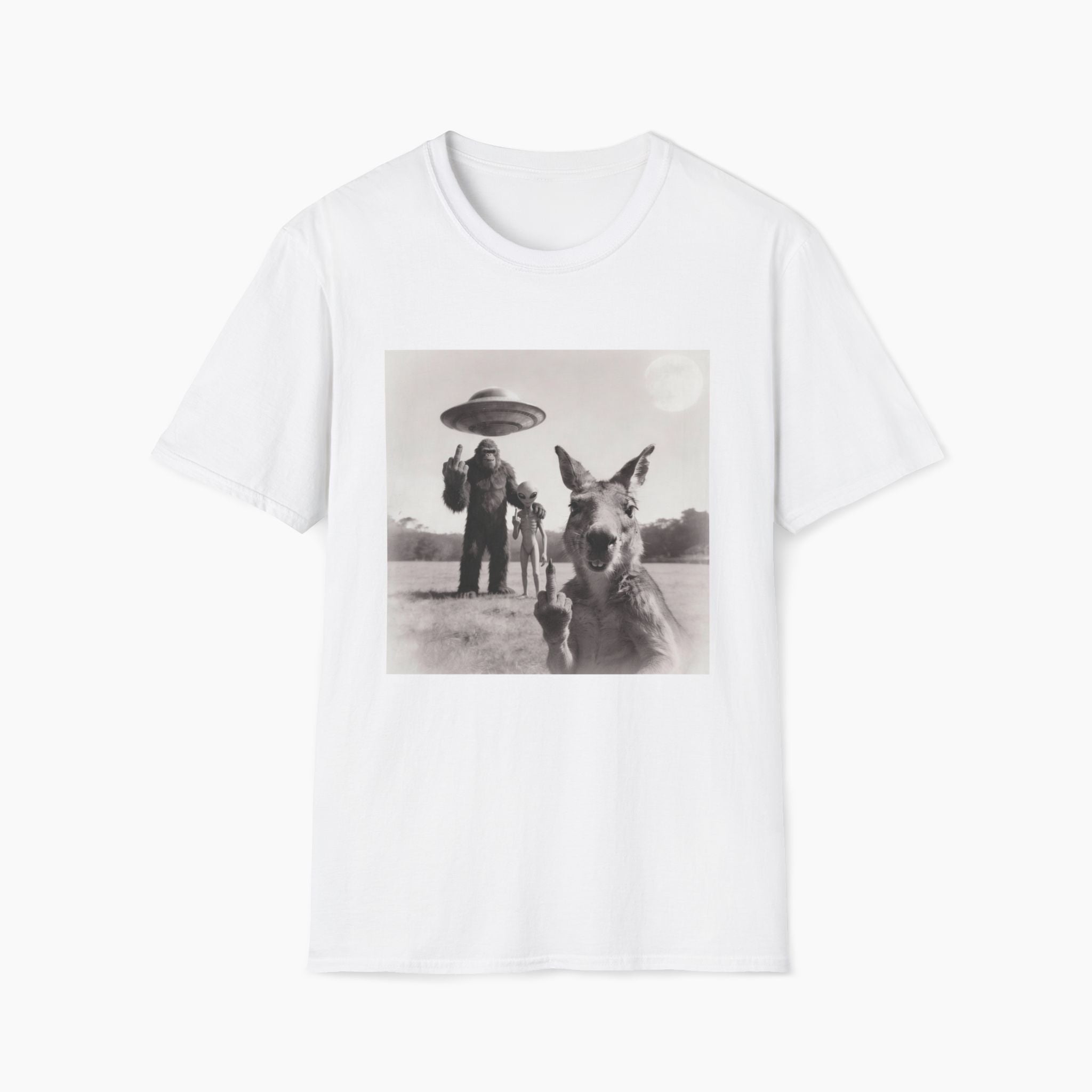 Aussie Yowie & Kangaroo UFO Essential T-Shirt